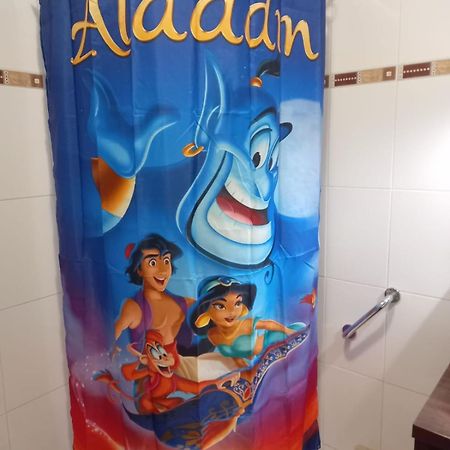 C101 Appartement Disneyland Montévrain Buitenkant foto